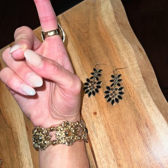 Costume jewelry set black gold & crystal rhinestone one size fits all adjustable - Picture 9 of 16